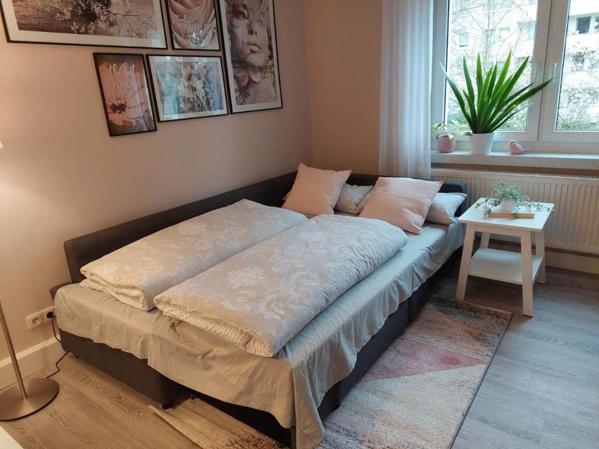 Apartment Helles Modern Eingerichtetes *